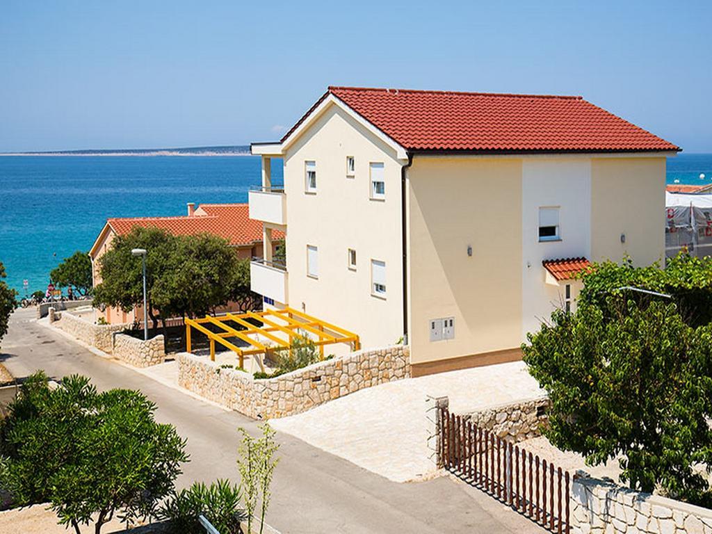 Apartments Cikac II - Modern Apartments By The Beach Mandre Exteriör bild
