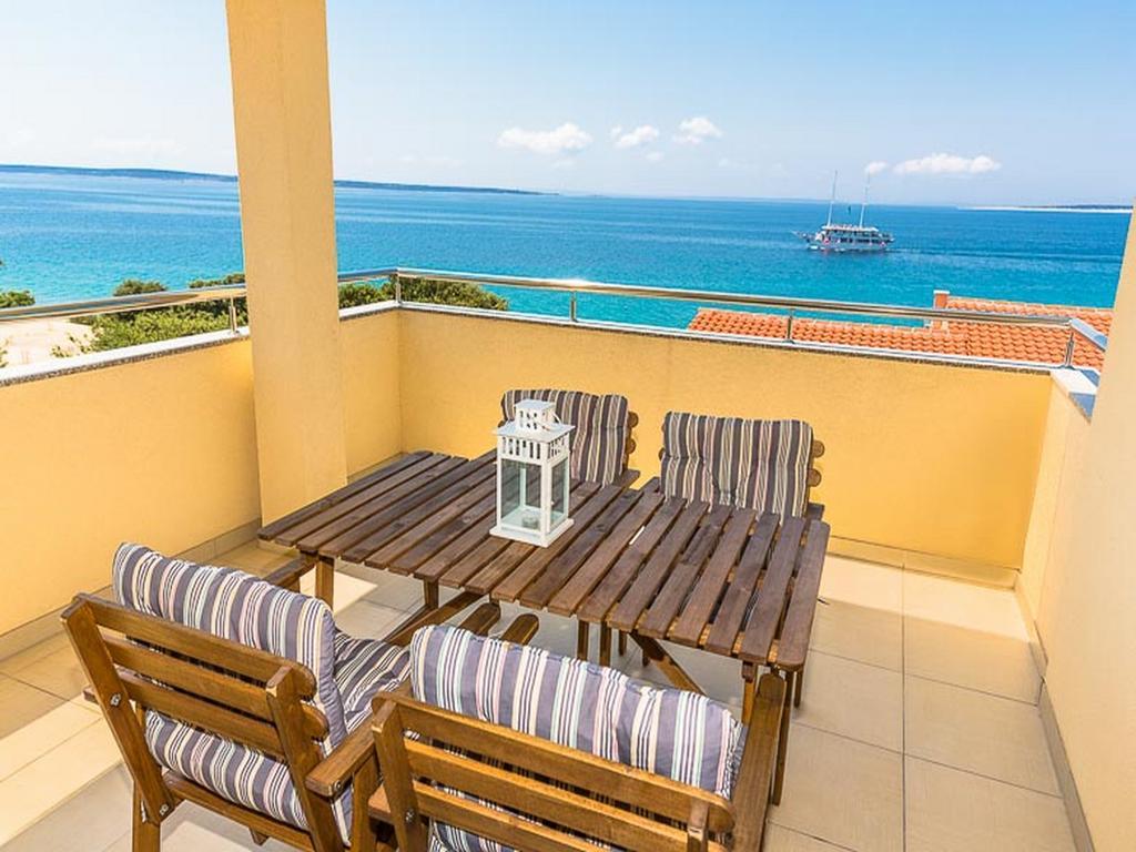 Apartments Cikac II - Modern Apartments By The Beach Mandre Rum bild
